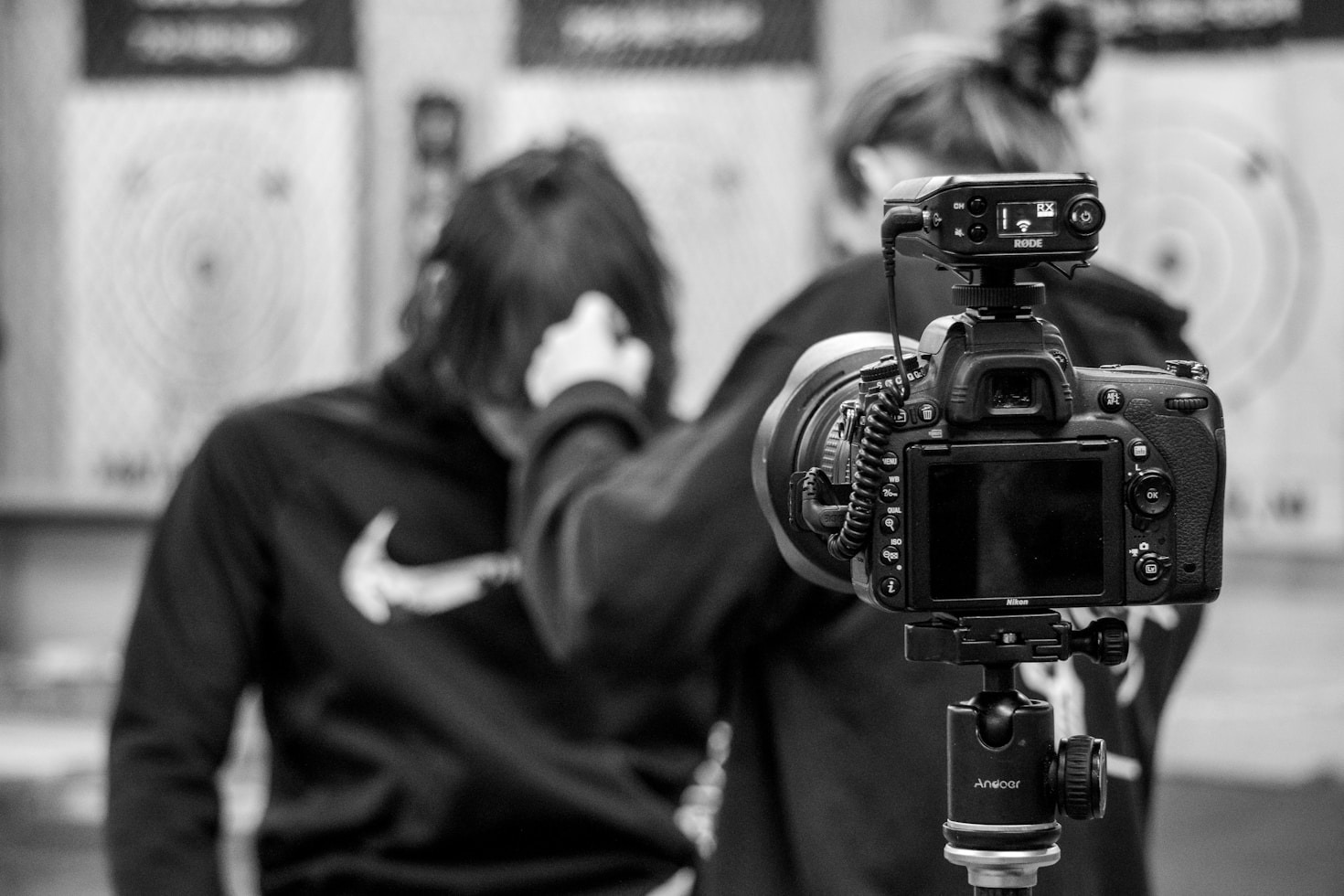 Porównanie aparatów: cyfrowe kontra analogowe